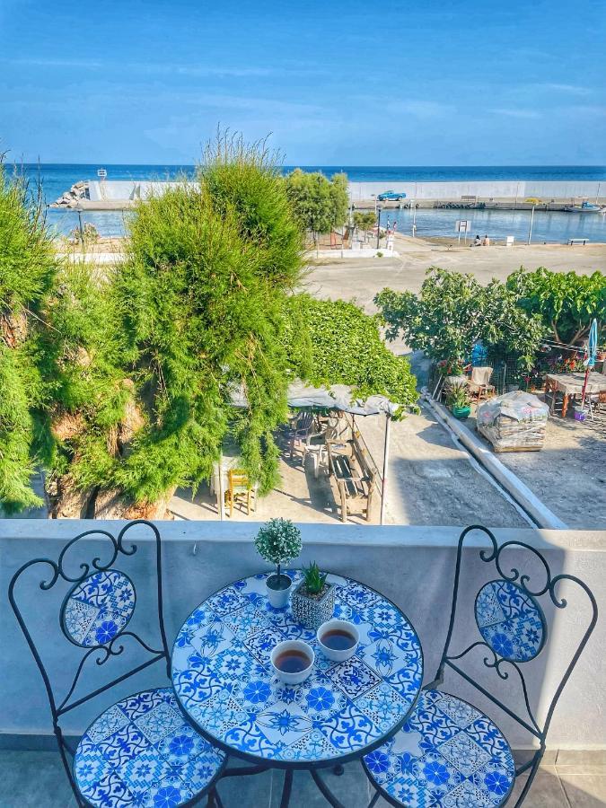 Seaview Apartment Tsoútsouros Eksteriør bilde
